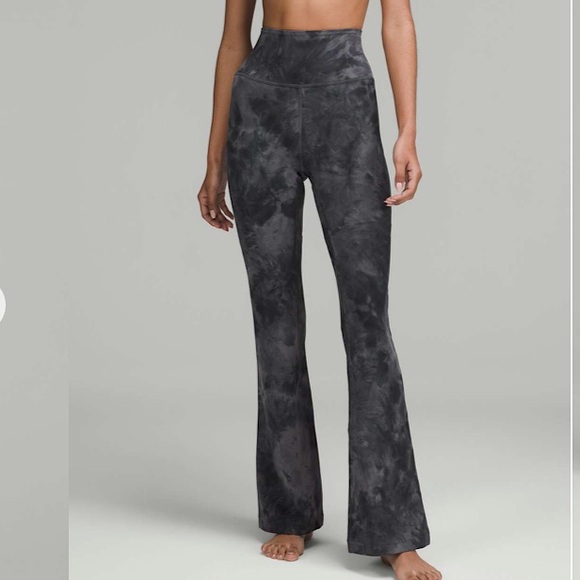 LULULEMON Diamond dye graphite grey super high rise groove flare leg pant - Picture 1 of 16